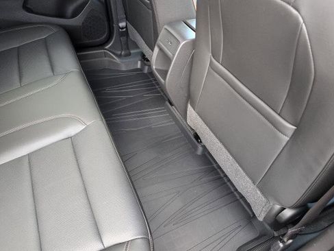 New 2026 Buick Envista Avenir FWD image 13