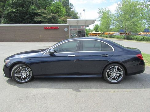 Used 2017 Mercedes-Benz E 300 image 7