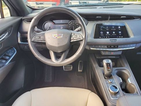 Used 2019 Cadillac XT4 Sport image 14