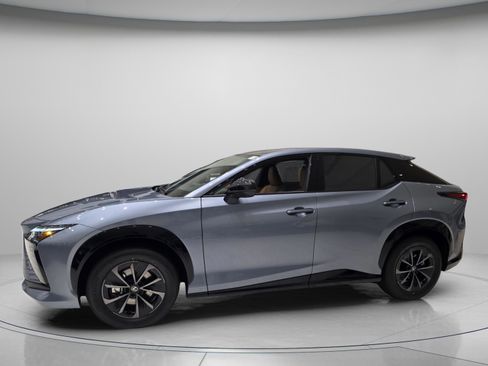 New 2026 Lexus RZ 350e 2WD image 2