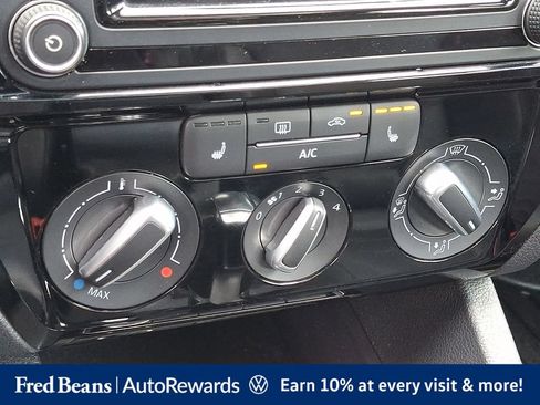 Used 2018 Volkswagen Jetta Sport FWD image 22