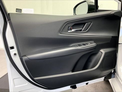 New 2026 Toyota Prius XSE image 12