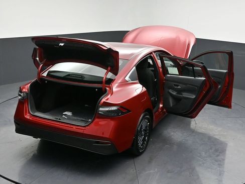 New 2026 Nissan Sentra SV w/ Floor Mat Package image 31