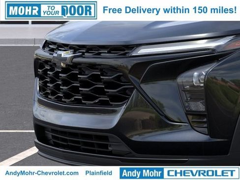 New 2026 Chevrolet Trax LT w/ Driver Confidence Package FWD image 17