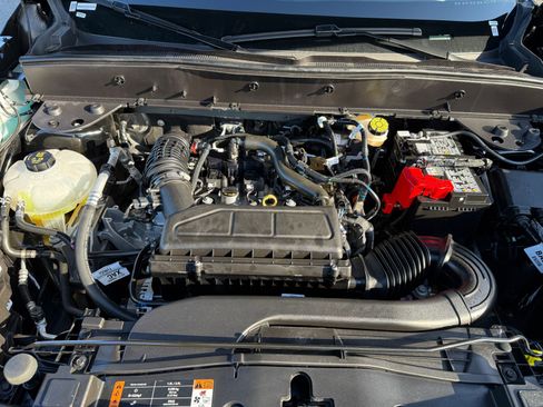 Certified 2025 Ford Bronco Sport Outer Banks w/ Outer Banks Tech Package+ image 20