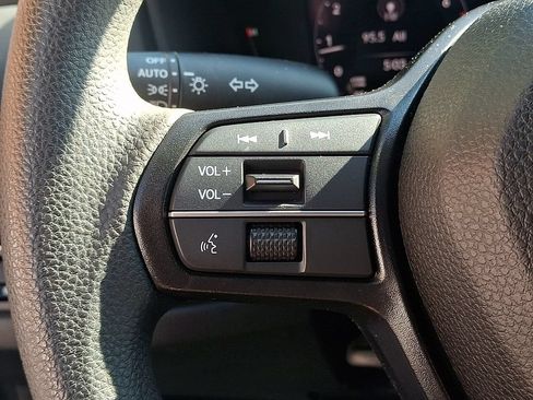 Used 2024 Honda Accord LX image 22
