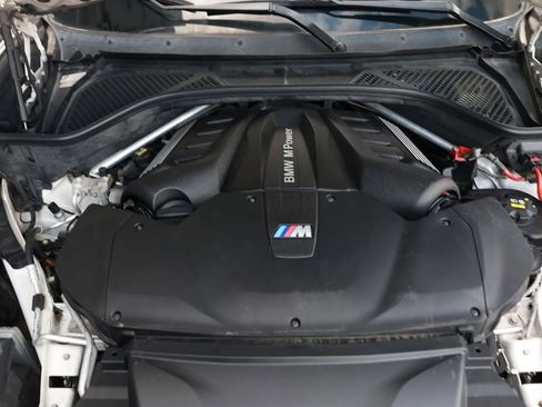 Used 2015 BMW X5 M AWD/4WD image 58
