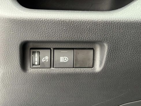 Used 2024 Toyota RAV4 SE AWD/4WD image 18