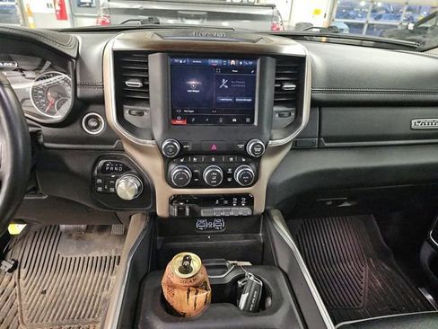 Used 2022 RAM 1500 Laramie image 9
