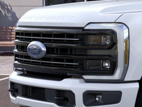 New 2026 Ford F250 Platinum w/ FX4 Off-Road Package AWD/4WD image 17
