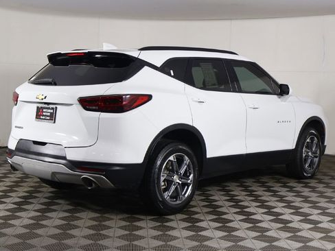 Used 2024 Chevrolet Blazer LT w/ Convenience Package image 9