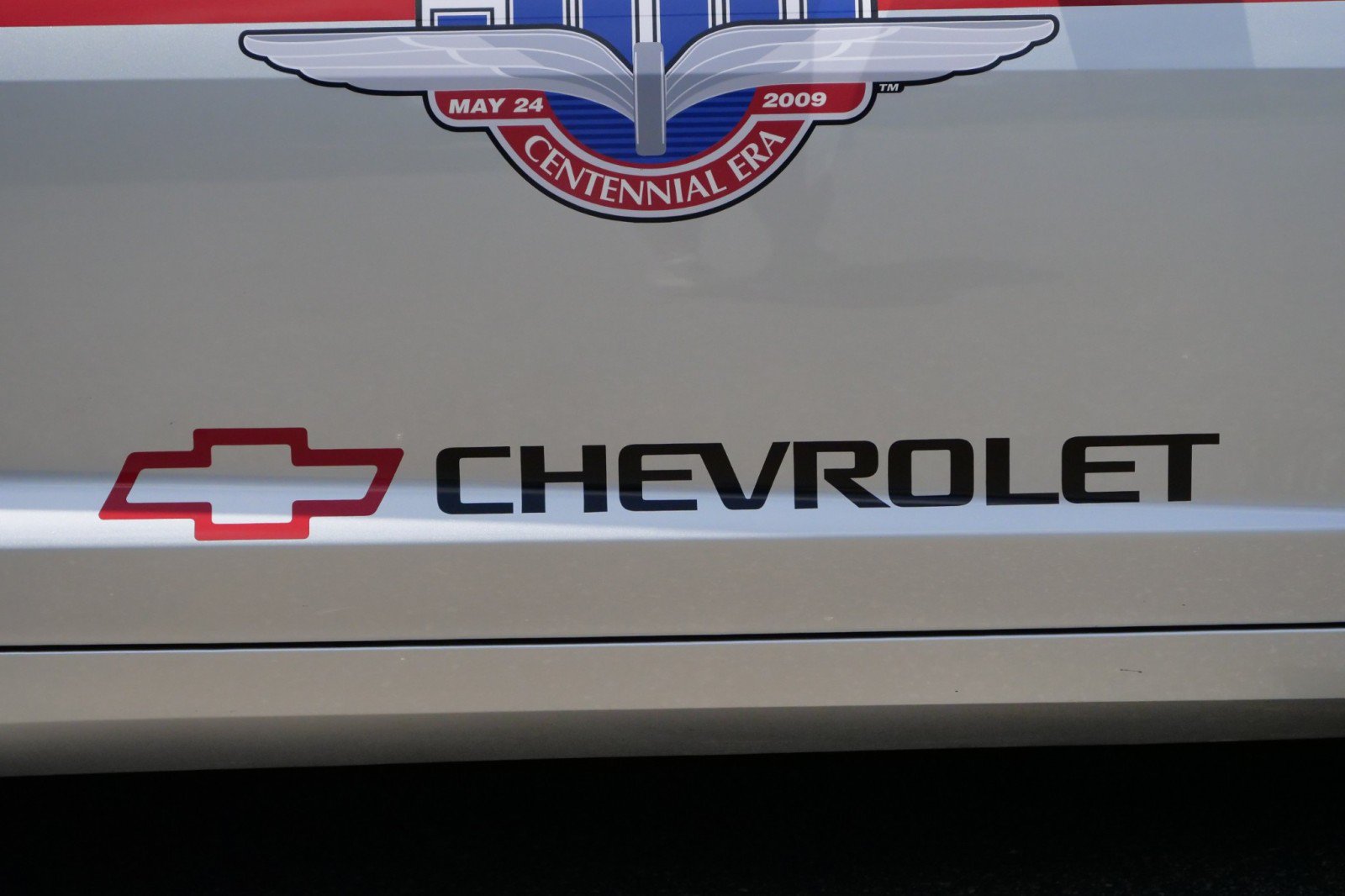 Used 2010 Chevrolet Camaro SS RWD image 8