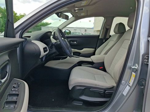 Used 2023 Honda HR-V LX image 13