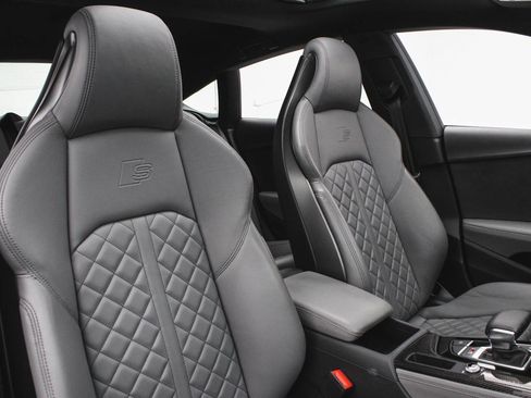 Used 2024 Audi S5 Premium Plus image 40