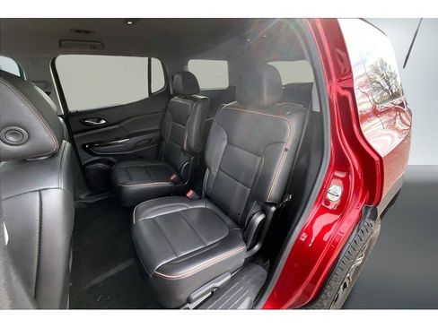 Used 2023 GMC Acadia AT4 image 22