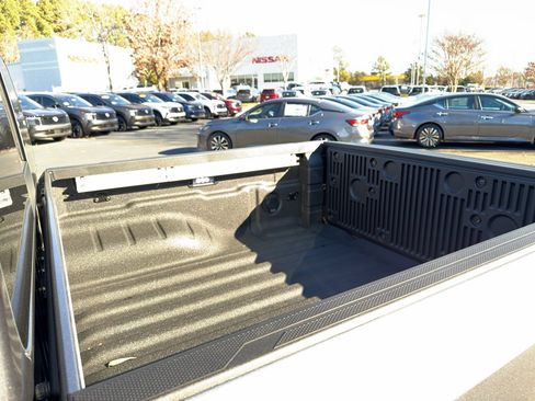 New 2026 Nissan Frontier PRO-4X image 32