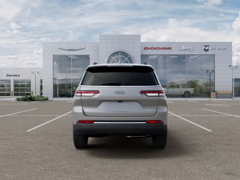 New 2026 Jeep Grand Cherokee L Laredo AWD/4WD image 35