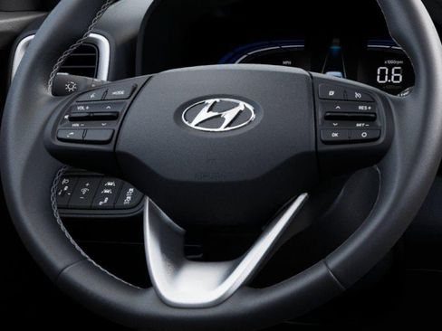 New 2026 Hyundai Venue SEL FWD image 15