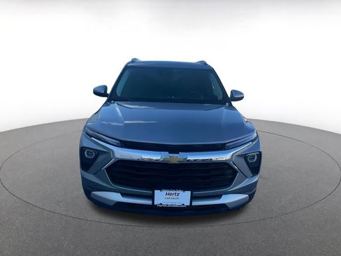 Used 2025 Chevrolet TrailBlazer LT image 4