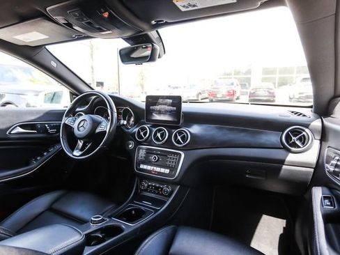 Used 2018 Mercedes-Benz CLA 250 4MATIC image 22