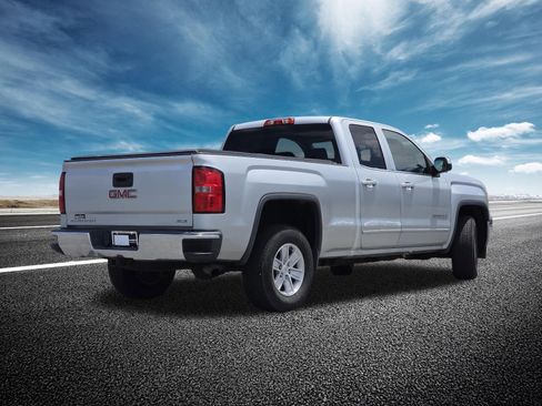 Used 2015 GMC Sierra 1500 SLE w/ SLE Value Package RWD image 14