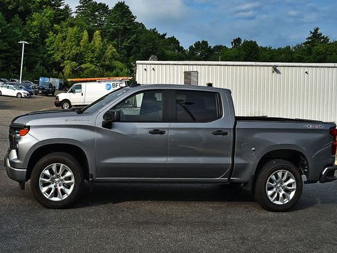 Used 2023 Chevrolet Silverado 1500 Custom AWD/4WD image 4