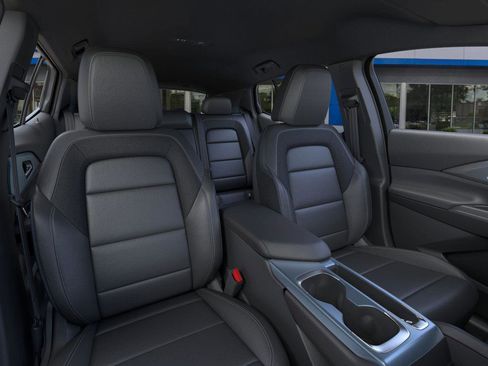 New 2026 Chevrolet Equinox EV LT AWD/4WD image 17