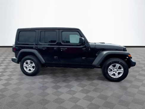 Used 2022 Jeep Wrangler Unlimited Sport w/ Sun And Sound Package AWD/4WD image 5