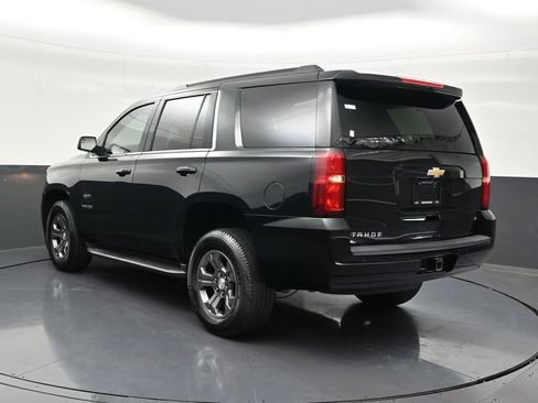 Used 2020 Chevrolet Tahoe LS RWD image 3