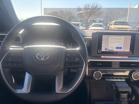 Certified 2025 Toyota 4Runner SR5 image 10