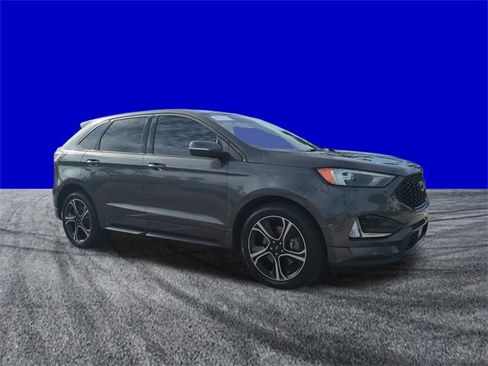 Certified 2019 Ford Edge ST w/ Convenience Package image 2