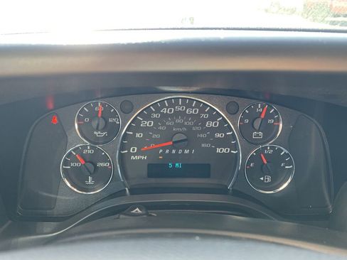 New 2025 Chevrolet Express 2500 w/ Driver Convenience Package image 10