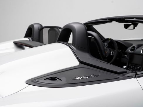 Used 2020 Porsche 718 Boxster Spyder RWD image 62
