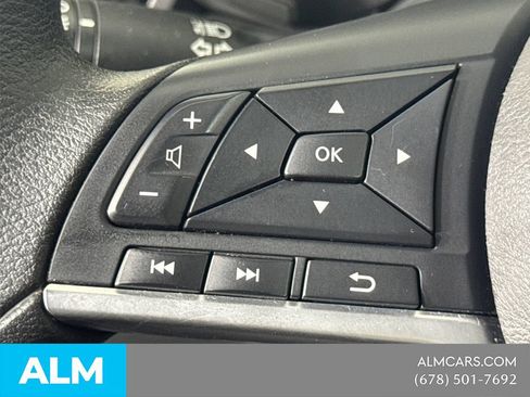 Used 2025 Nissan Altima 2.5 SV FWD image 28