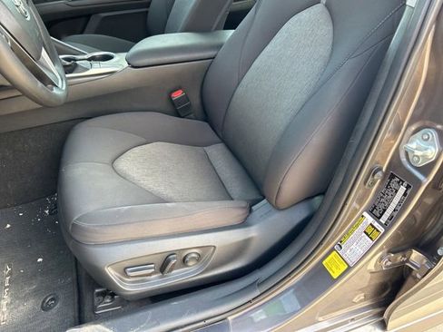 Used 2024 Toyota Camry LE w/ Convenience Package FWD image 9