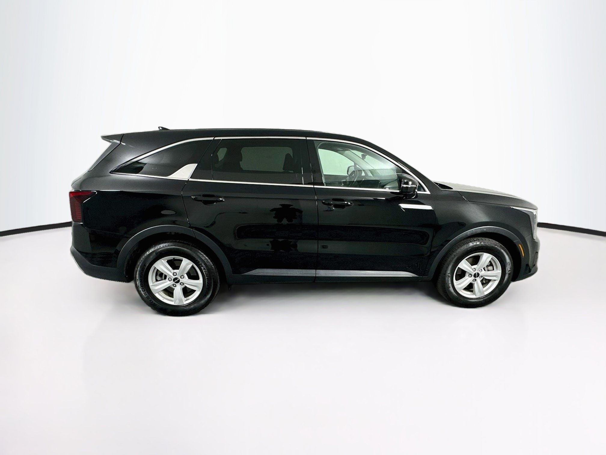 Used 2026 Kia Sorento LX FWD image 10