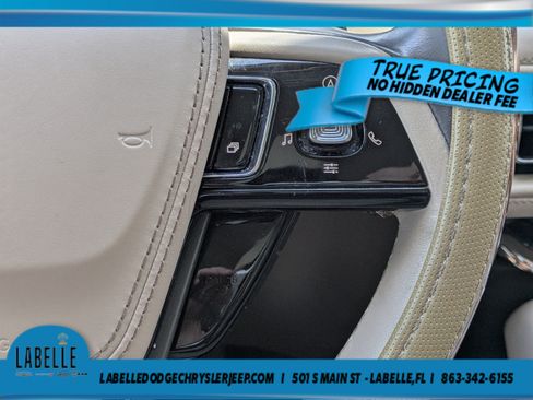 Used 2022 Lincoln Aviator Reserve RWD image 21