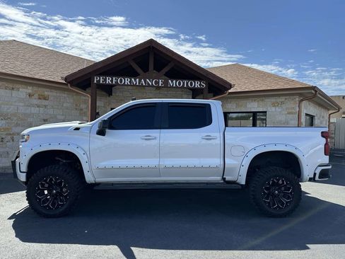 Used 2020 Chevrolet Silverado 1500 RST image 2