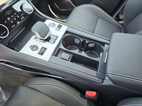 New 2026 Jaguar F-PACE R-Dynamic S AWD/4WD image 22