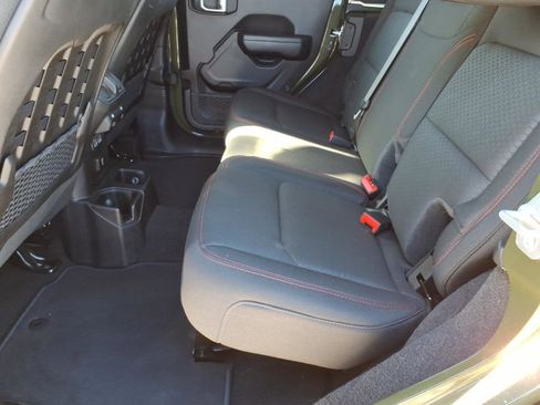 Used 2020 Jeep Wrangler Unlimited Rubicon image 11