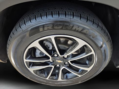 Used 2025 Chevrolet TrailBlazer LT FWD image 29