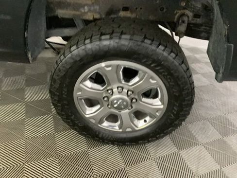 Used 2017 RAM 2500 Big Horn image 49