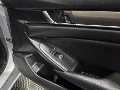 Used 2020 Honda Accord LX image 35