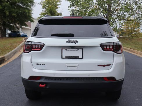 Used 2022 Jeep Compass Trailhawk image 7