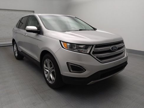 Used 2017 Ford Edge Titanium w/ Technology Package image 13