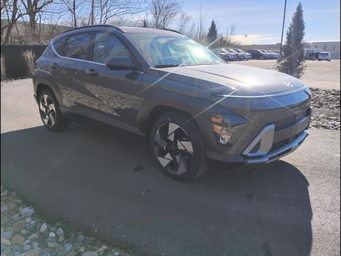 New 2026 Hyundai Kona Limited FWD image 7