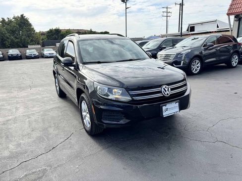 Used 2017 Volkswagen Tiguan S AWD/4WD image 9
