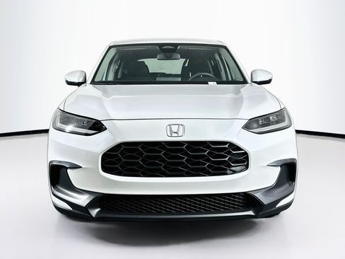 Used 2026 Honda HR-V LX image 2