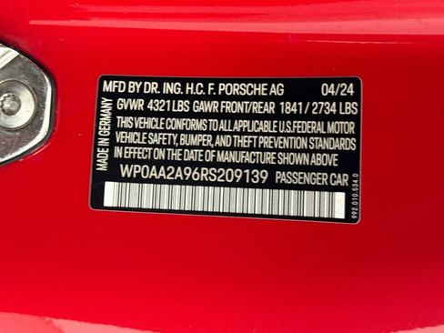 Used 2024 Porsche 911 Carrera image 34