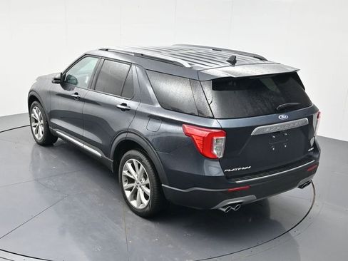 Used 2023 Ford Explorer Platinum w/ Technology Package AWD/4WD image 39